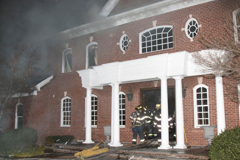Old Westbury mansion fire ruled accidental: officials Old Westbury mansion fire ruled accidental: officials