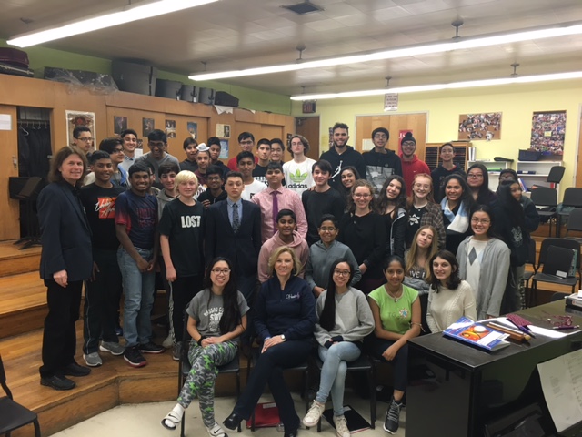 Guest musicians inspire Herricks Chorus members Guest musicians inspire Herricks Chorus members
