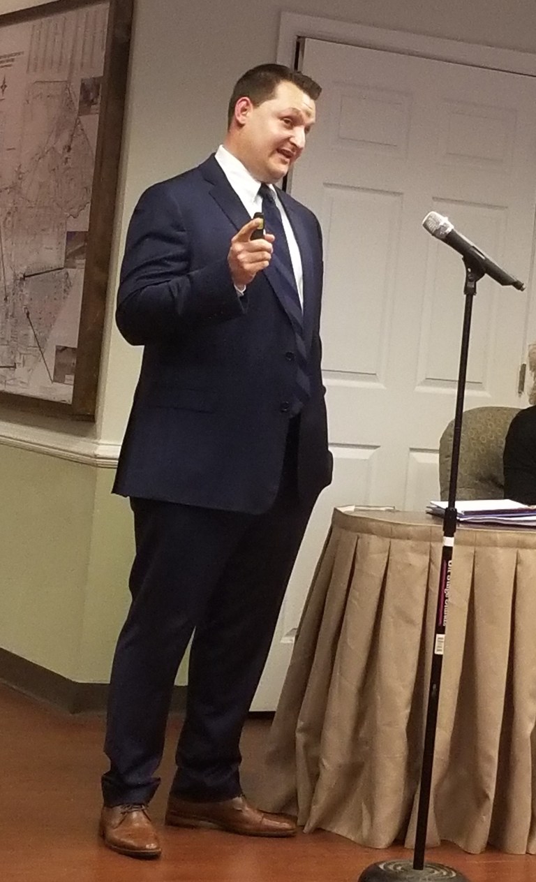 Roslyn projects increase in transportation, decrease in P.E. budget