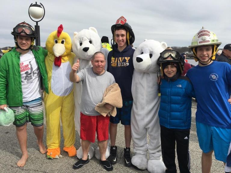 Lipinsky, Alert, to be “Freezin’ for a Reason” at annual polar plunge Lipinsky, Alert, to be “Freezin’ for a Reason” at annual polar plunge
