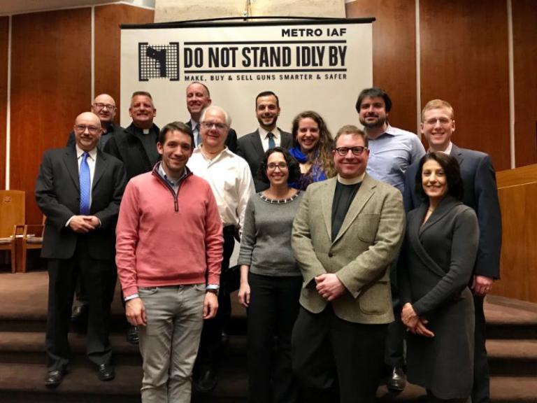 Rabbi Mosbacher speaks at Temple Sinai about gun violence prevention