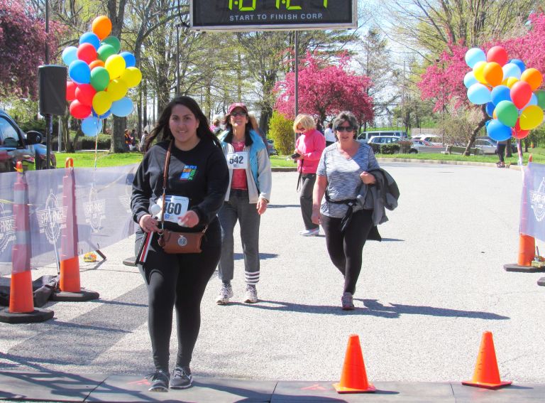 Register for Helen’s Run/Walk 2018 in Sands Point Register for Helen’s Run/Walk 2018 in Sands Point