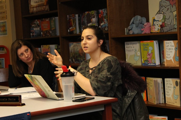 Manhasset Student Senate voices school security concerns Manhasset Student Senate voices school security concerns