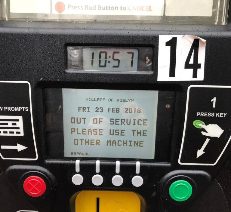 Broken parking meters hinder Roslyn businesses: chamber Broken parking meters hinder Roslyn businesses: chamber