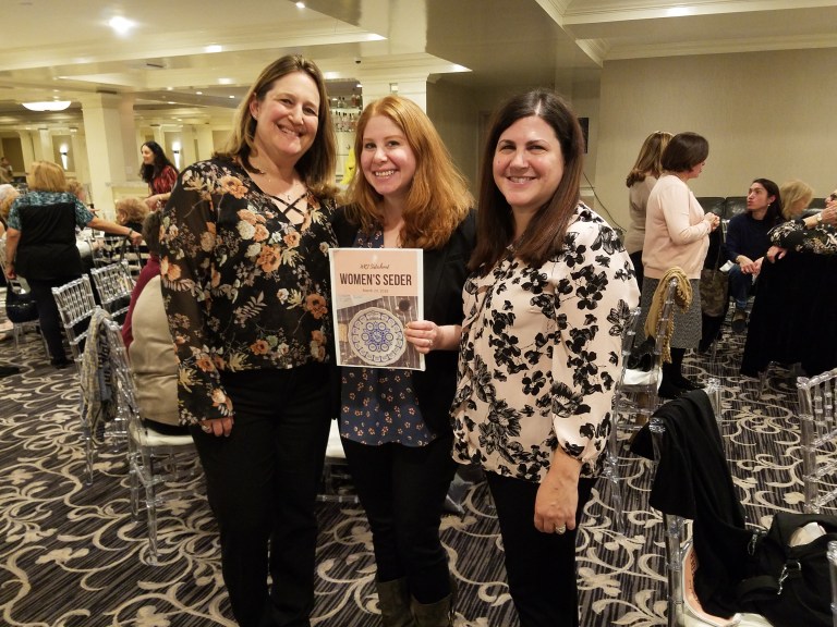 Temple Judea hosts women’s Seder