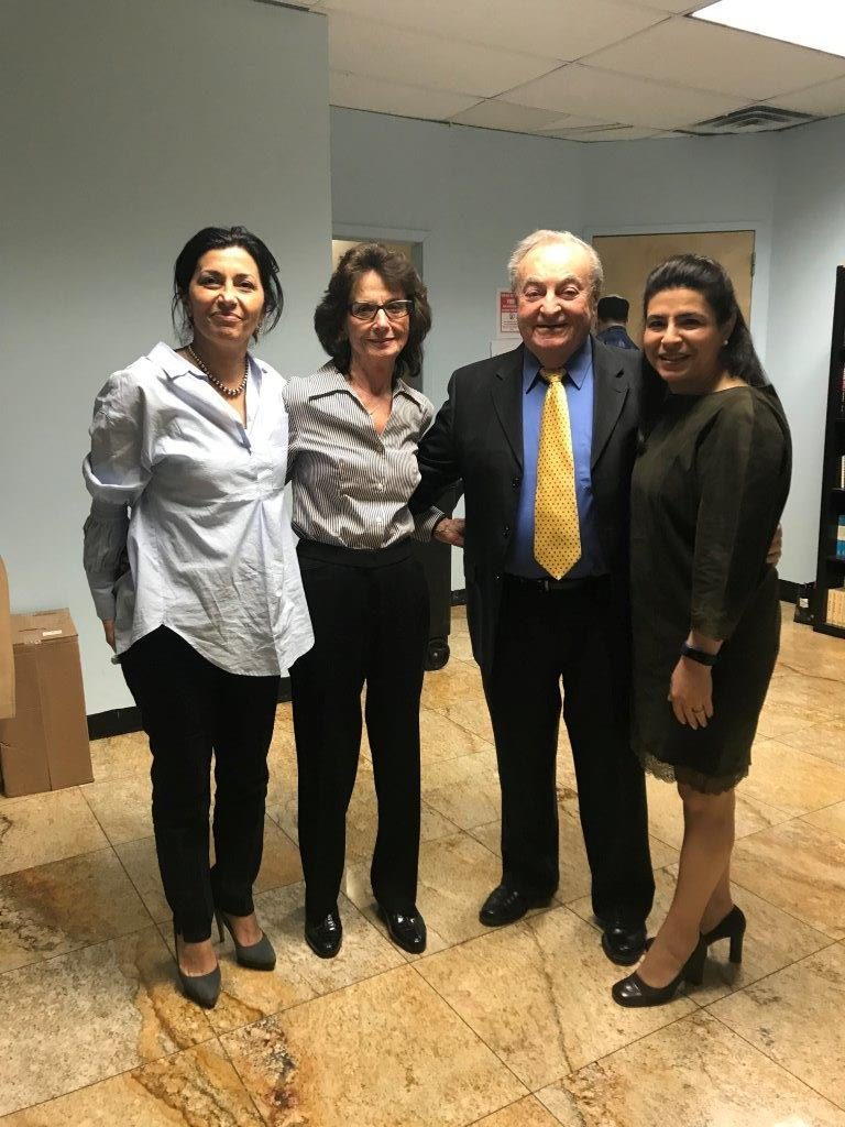 Kaplan attends Jewish Center of Roslyn’s Holocaust remembrance event Kaplan attends Jewish Center of Roslyn’s Holocaust remembrance event