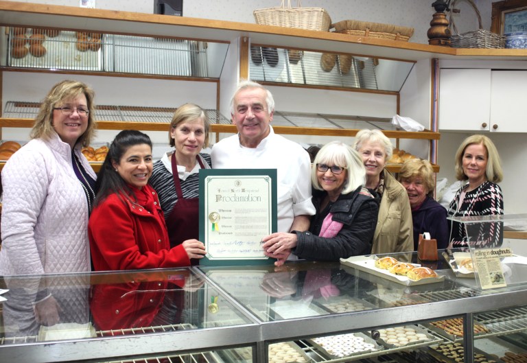 Town officials honor longtime Manhasset baker