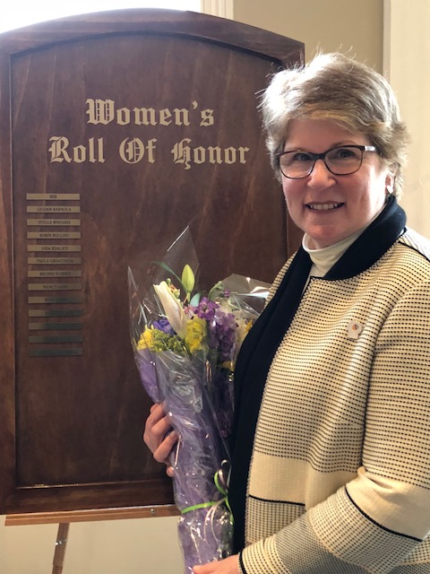 North Shore guidance center board president receives May W. Newburger Award North Shore guidance center board president receives May W. Newburger Award