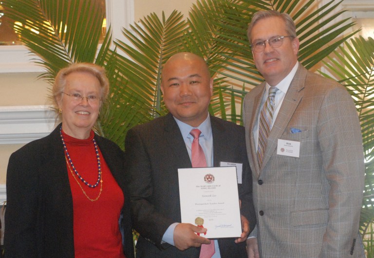 Roslyn math teacher honored by Harvard Club of L.I.