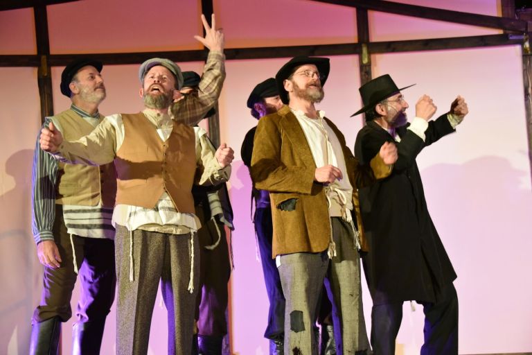 Community Synagogue Theater Company performs Fiddler on the Roof