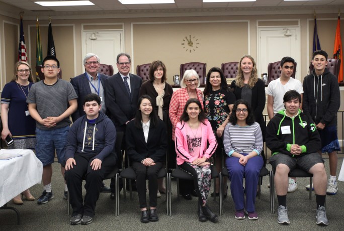 Supervisor Judi Bosworth and Council Members Lee Seeman and Anna Kaplan and Receiver of Taxes Charles Berman visited Ms. Campbell’s 10th grade class. (Photo courtesy of the Town of North Hempstead)