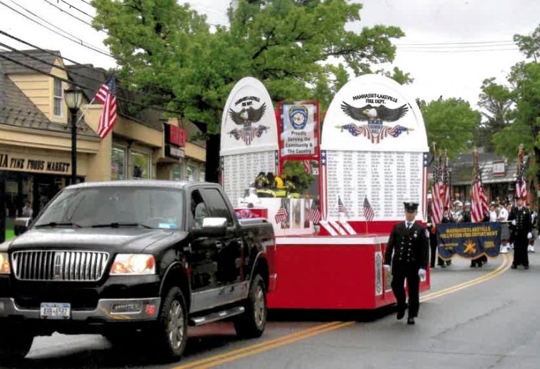 Manhasset remembers Memorial Day with American Legion parade, Munsey Park ceremony