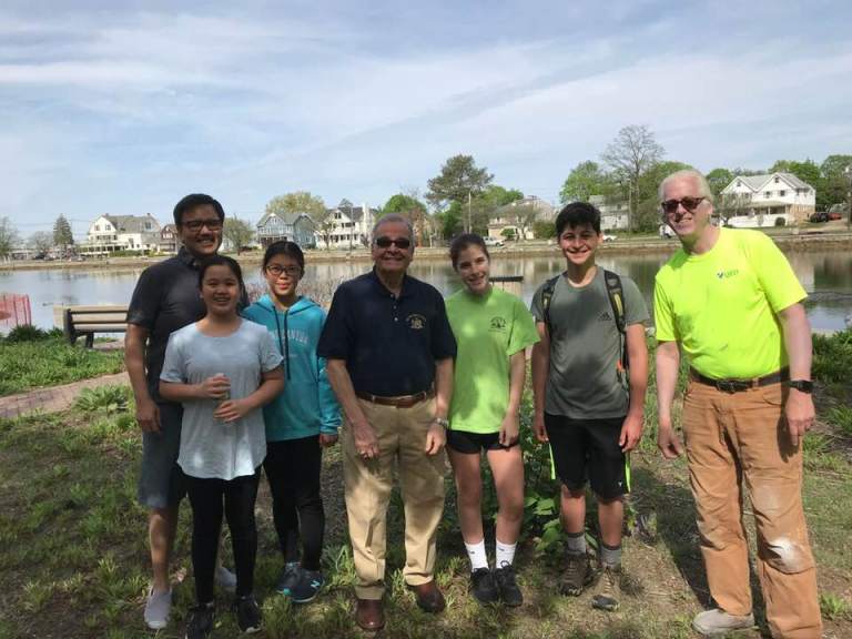 D’Urso helps with planting at Mill Pond D’Urso helps with planting at Mill Pond