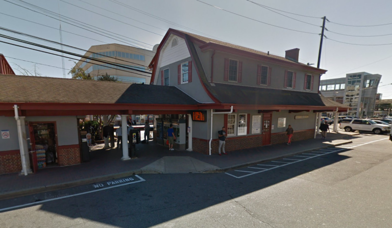 Mineola board eyes aggressive panhandling law