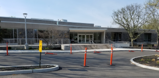 The Great Neck Library, pictured here, now has a Friends of the Library group behind it. (Photo by Janelle Clausen)