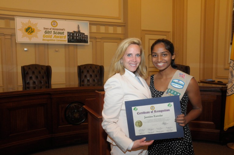 Gillen honors New Hyde Park girl scouts