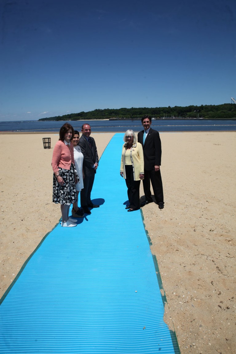 Town installs ADA-compliant beach mats
