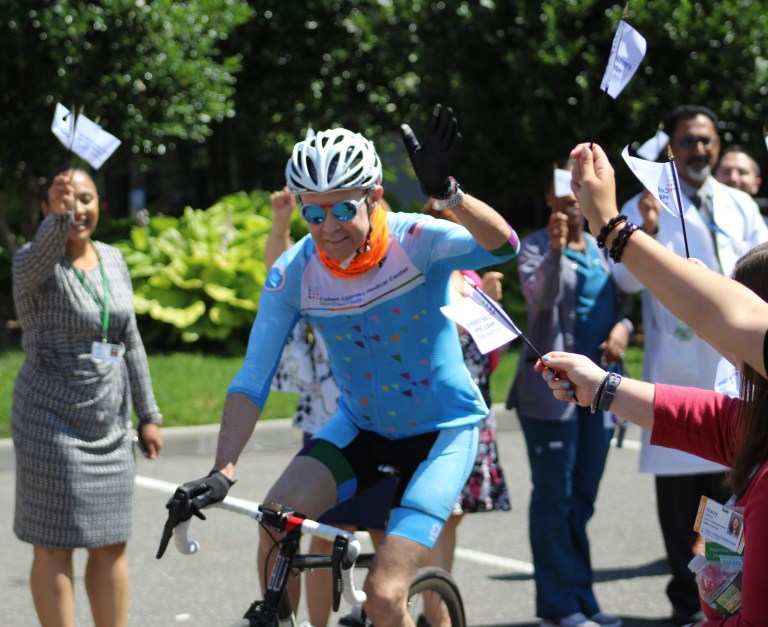 62-year-old cystic fibrosis patient sets off for 100-mile bike ride