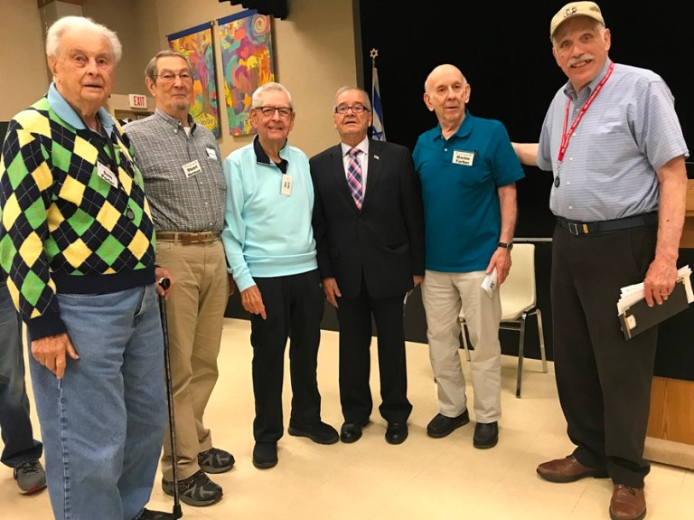 D’Urso speaks at JCC men’s club