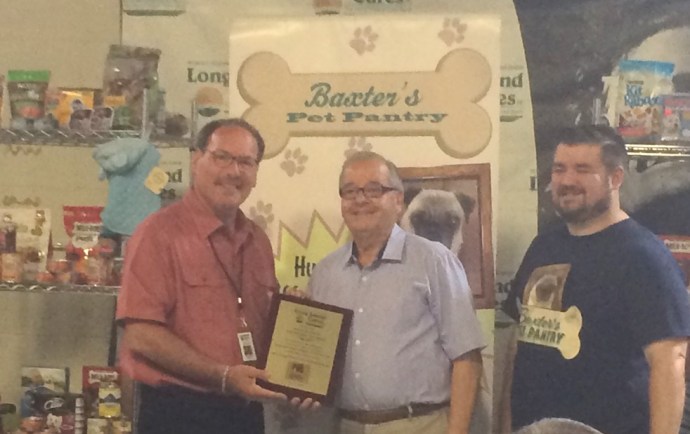 LI Cares CEO Paule Pachter, Assemblyman Anthony D’Urso and William Gonyou, manager of community events and food drives. (Photo courtesy of Assemblyman Anthony D'Urso's office)