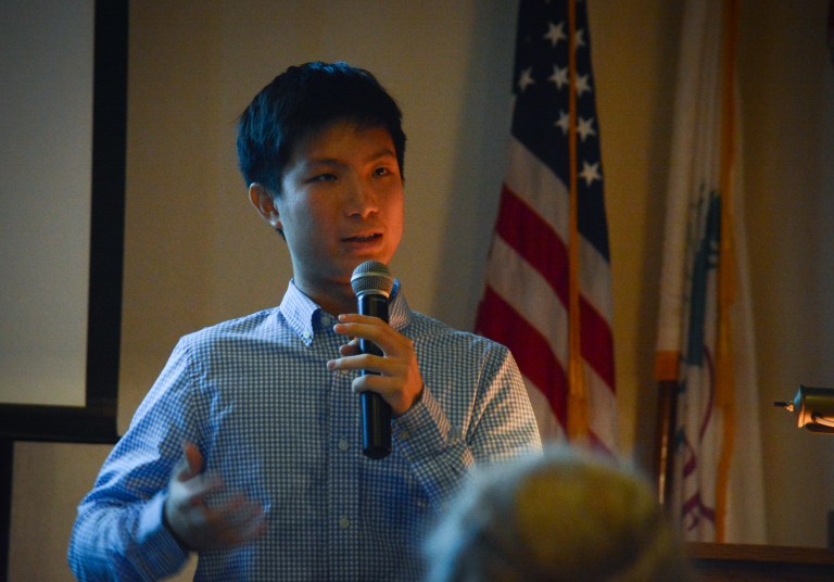 Students address breast cancer risks, solutions in research at Great Neck House