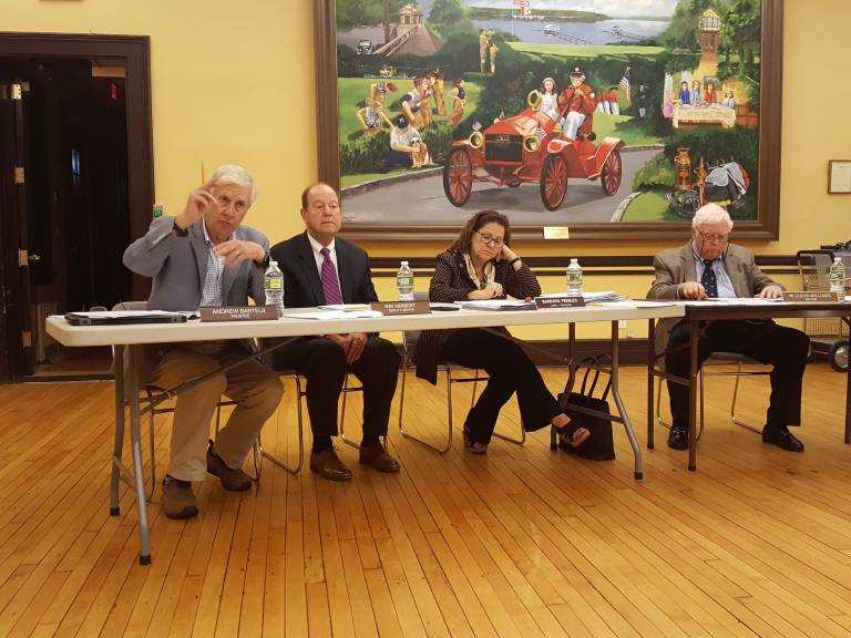 Village of Plandome nears the finalization of zoning code changes Village of Plandome nears the finalization of zoning code changes