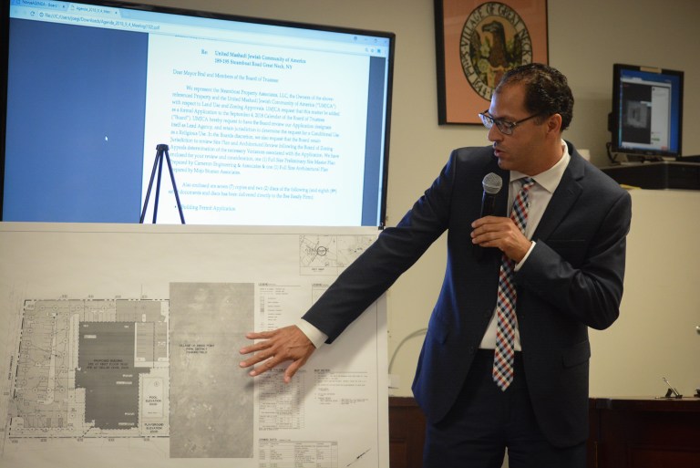 Mashadi Jewish Community Center discussed in Great Neck