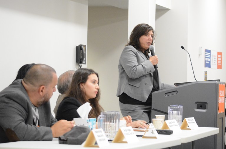 Panel at Great Neck Library seeks solutions to gun violence Panel at Great Neck Library seeks solutions to gun violence
