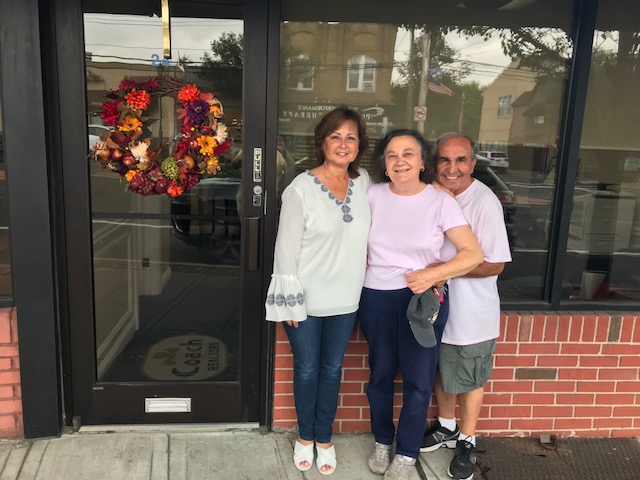 Realtor, three businesses partner in promotion Realtor, three businesses partner in promotion