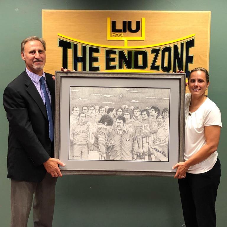 Art teacher donates drawing in honor of former coach