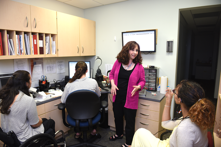 Adelphi students to perform swallowing screenings for seniors Adelphi students to perform swallowing screenings for seniors