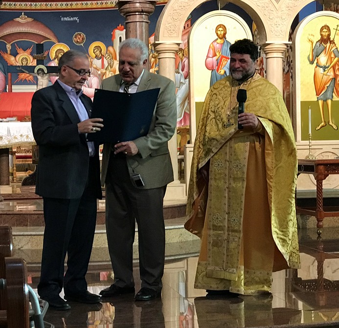D’Urso presents citation to Hellenos House