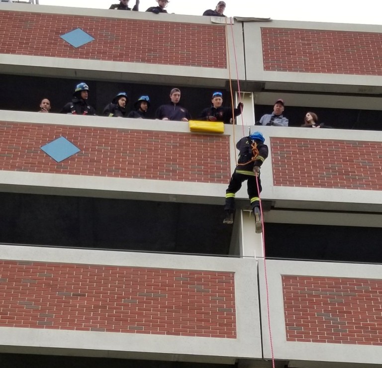 Mineola Junior Fire Department trains in rappelling
