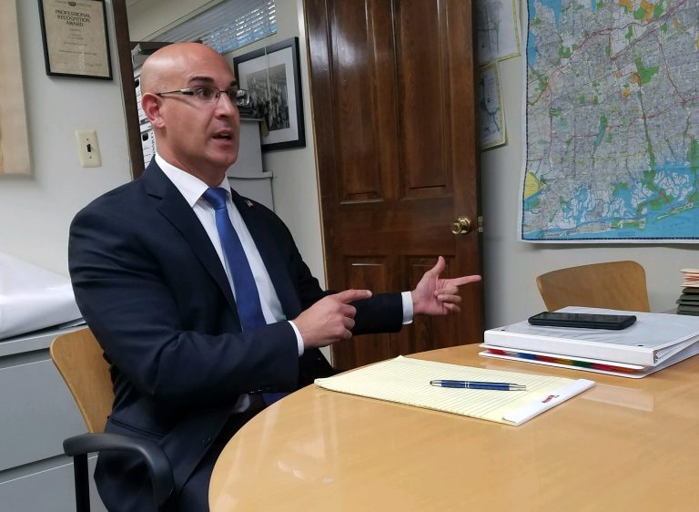 Ameer Benno aims to be ‘community candidate,’ blasts Rice Ameer Benno aims to be ‘community candidate,’ blasts Rice