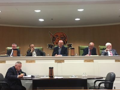Mineola amends code limiting construction hours Mineola amends code limiting construction hours