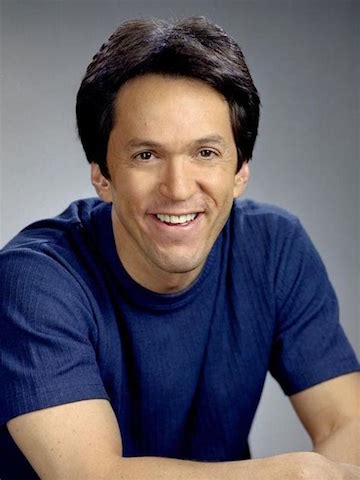 Author Albom to speak at Roslyn temple