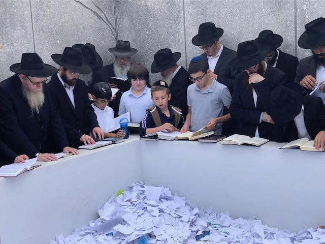 Silverstein Hebrew Academy students celebrate Yom Kippur