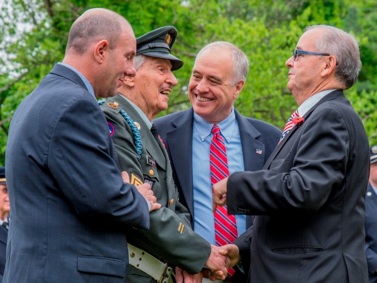 Assemblyman D’Urso honors veterans at ceremony in Albertson