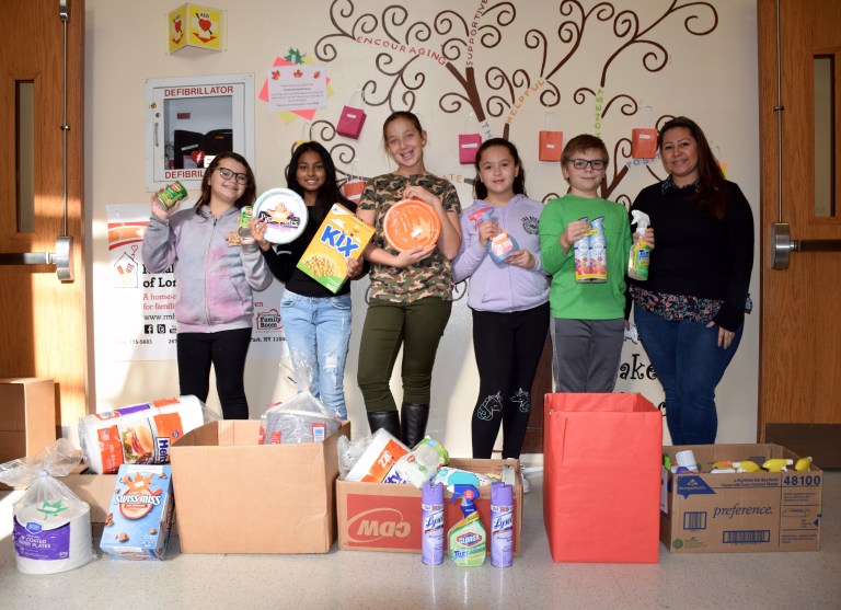 John Lewis Childs students lend a helping hand John Lewis Childs students lend a helping hand