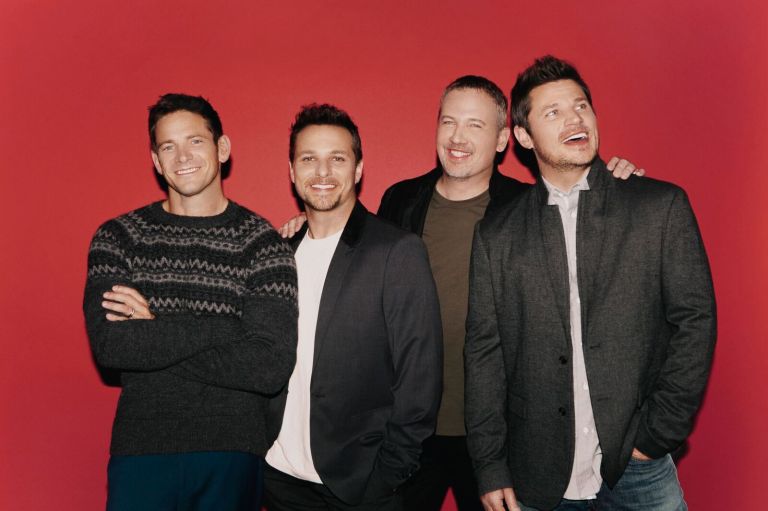 98 Degrees heats up the holidays again 98 Degrees heats up the holidays again