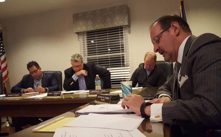 Munsey Park delays marijuana ban vote, audience raises issue with vague language, intentions