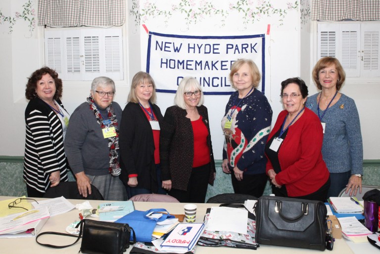 Supervisor Bosworth meets with New Hyde Park chapter of Nassau County Homemakers Council