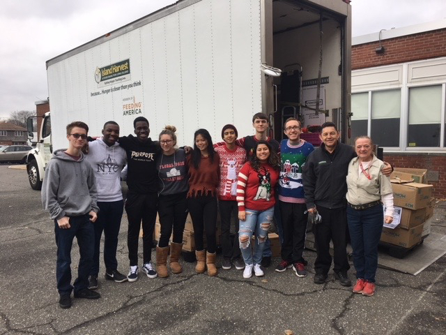Annual food drive wraps up at Floral Park Memorial