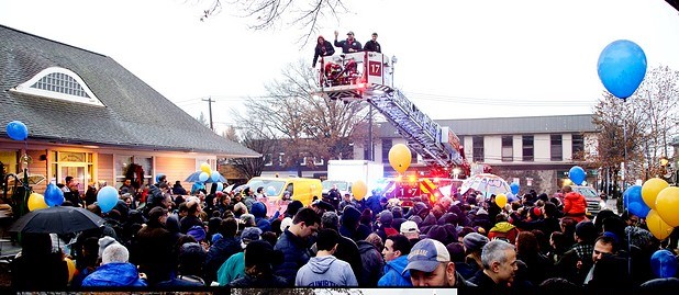 D’Urso presented citation at Port Chabad’s menorah lighting and gelt drop