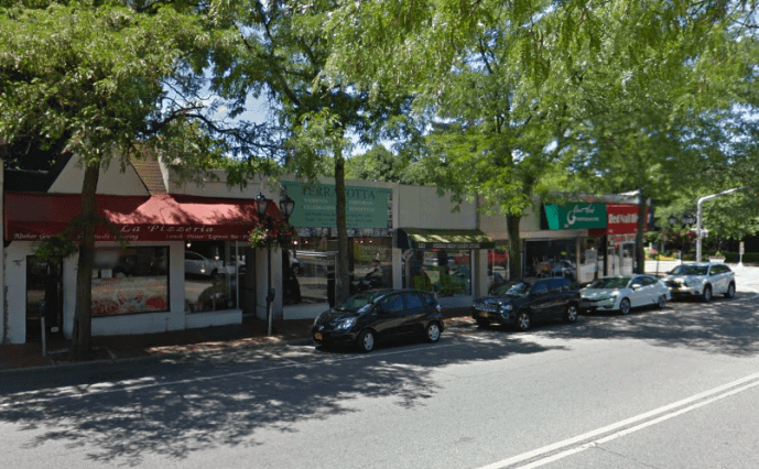 Someone attempted to burglarize a row of stores in Great Neck Estates on Saturday. (Photo from Google Maps)