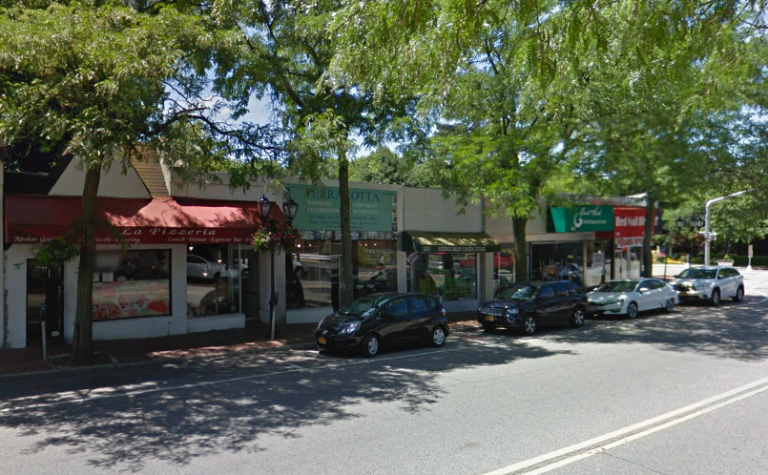 Attempted burglaries hit Great Neck Estates businesses Attempted burglaries hit Great Neck Estates businesses