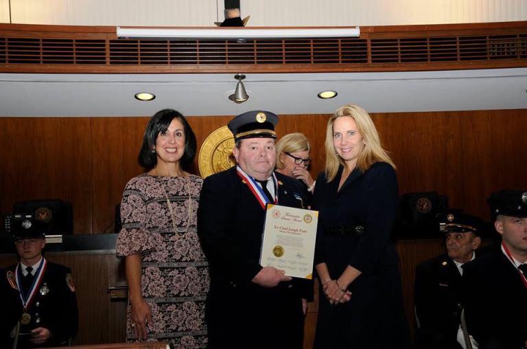 Mineola Volunteer Fire Department ex-Chief Joseph Pratt awarded in Hempstead Mineola Volunteer Fire Department ex-Chief Joseph Pratt awarded in Hempstead