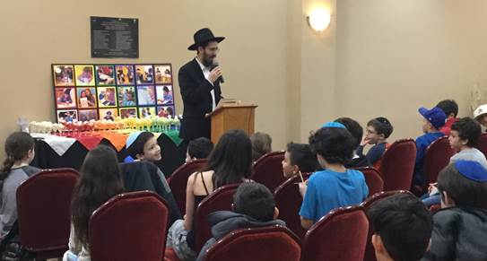 Hebrew reading champions at Chabad Hebrew School