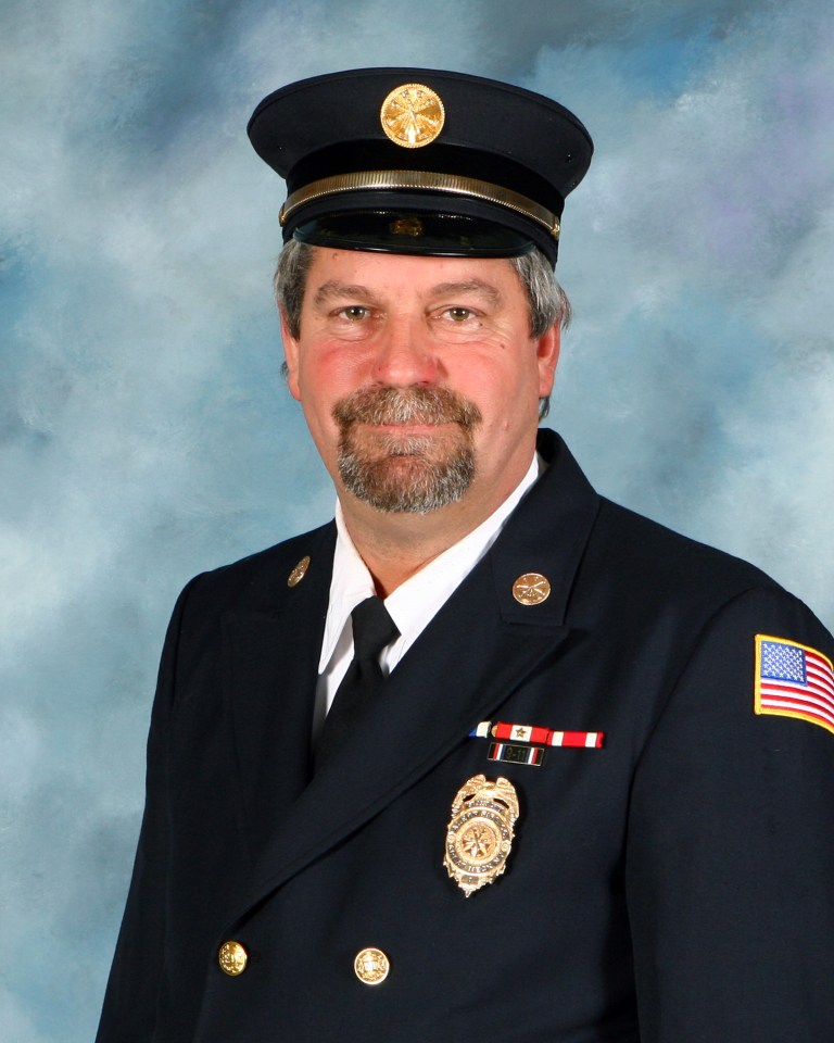 Ray Plakstis, fire chief, deputy mayor and business owner, dies at 57