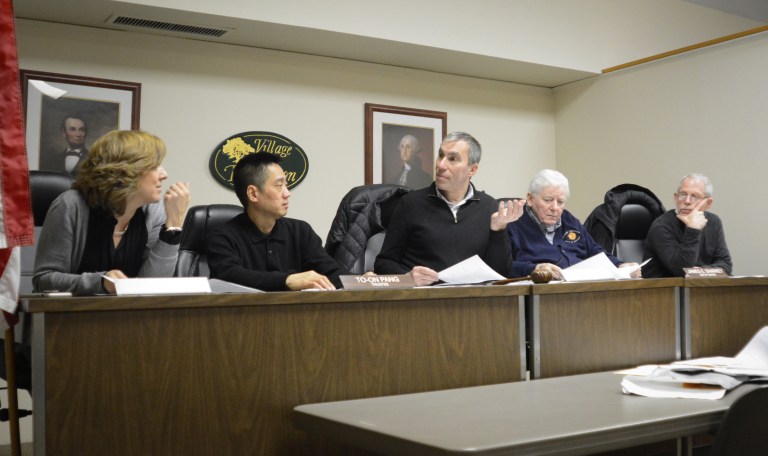 Thomaston approves budget, hires building official